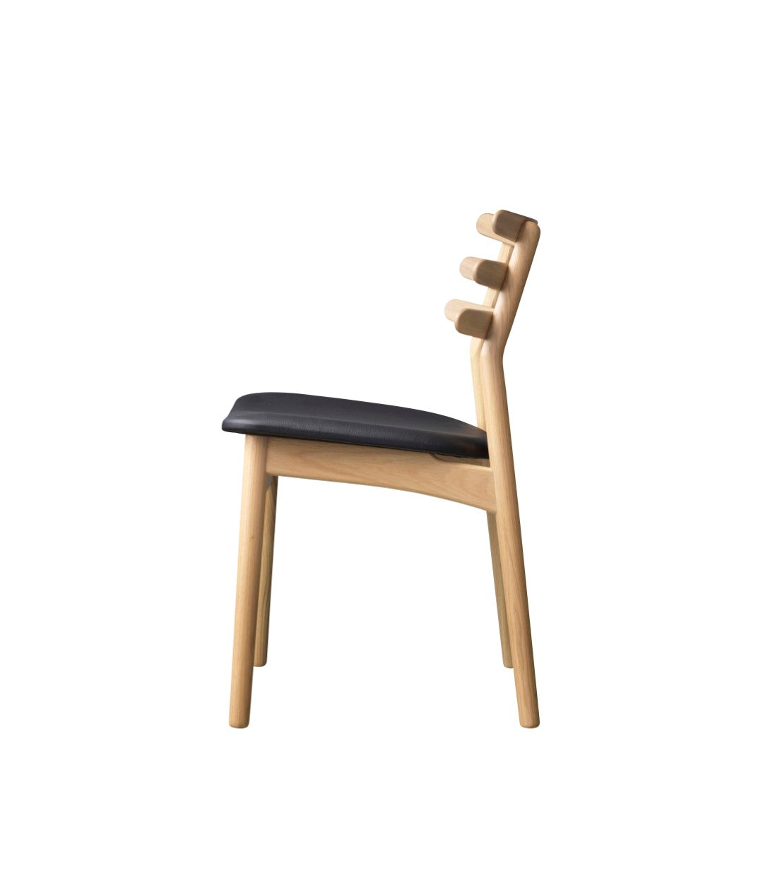 J48 - Chair - Oak - Black leather