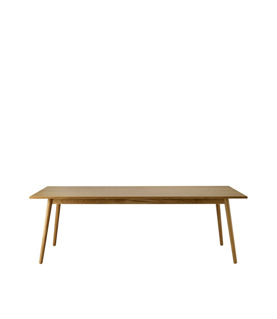 C35C - Dining table w/2 extension leaves - Oak