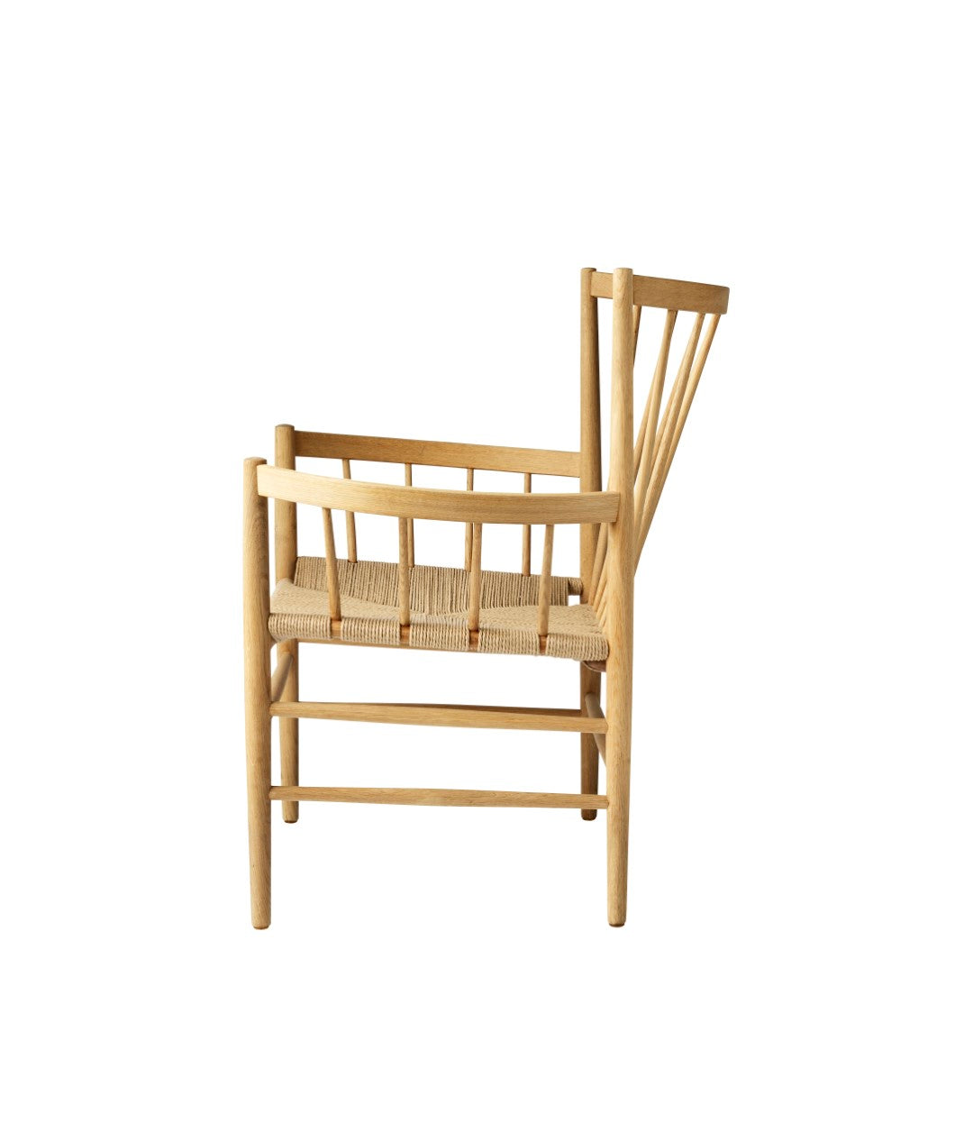 J82 - Lounge chair - Oak