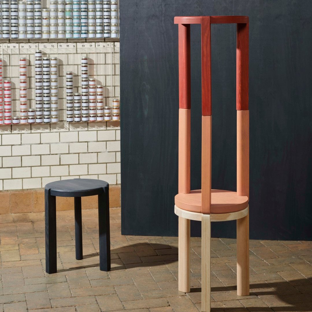 D108 Ragnesminde - Side table - Pine - Peach