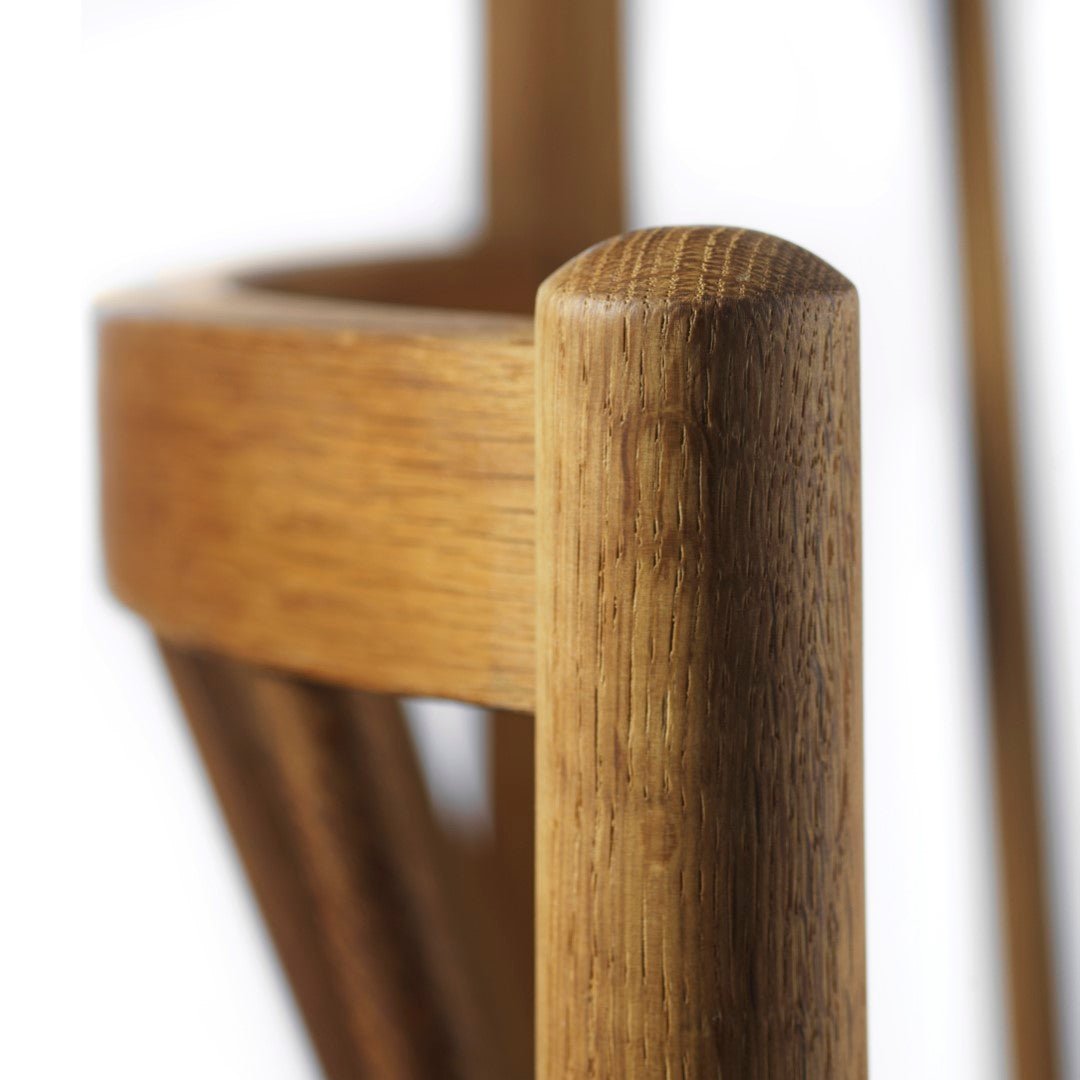 J81 - Chair - Smoked oak