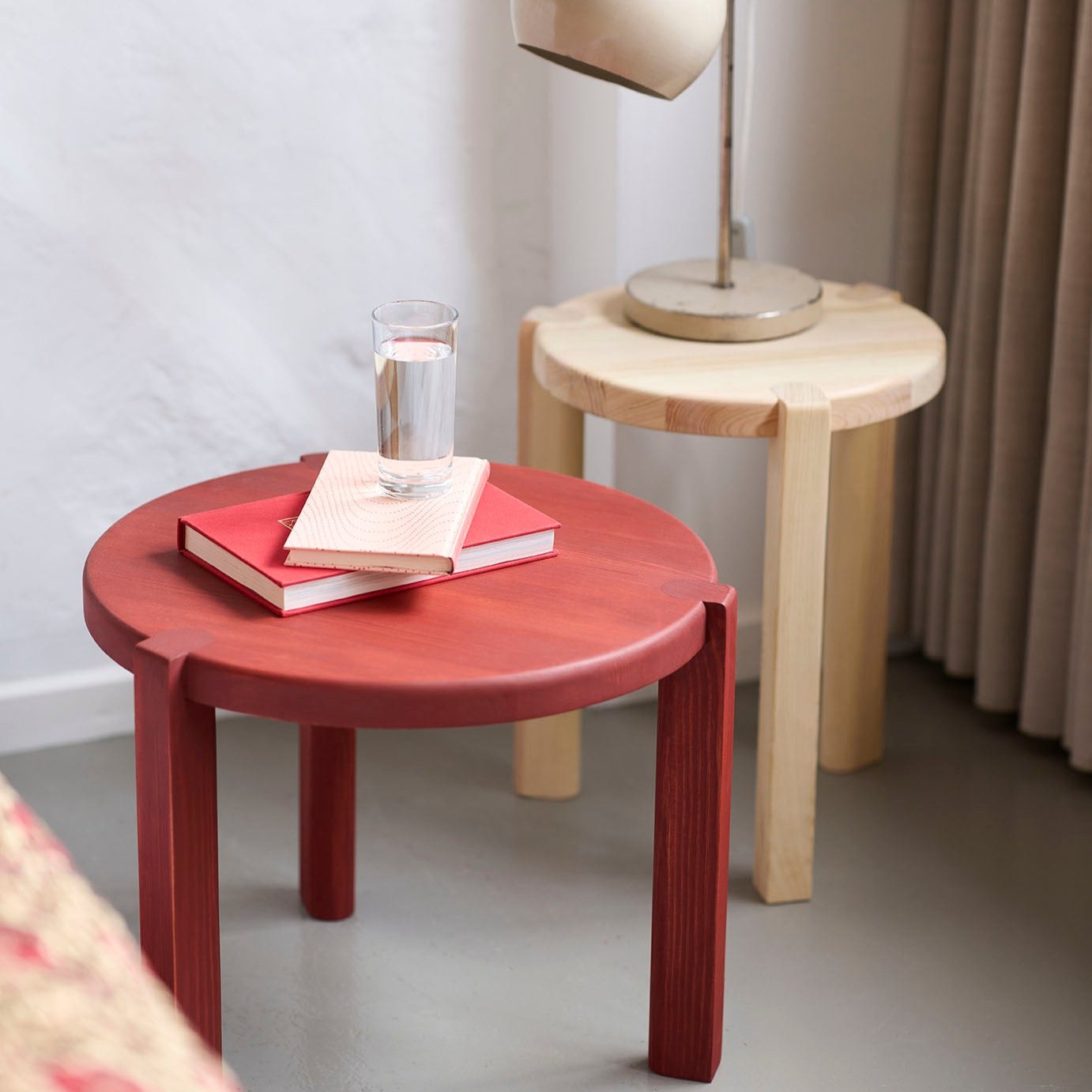 D108 Ragnesminde - Side table - Pine